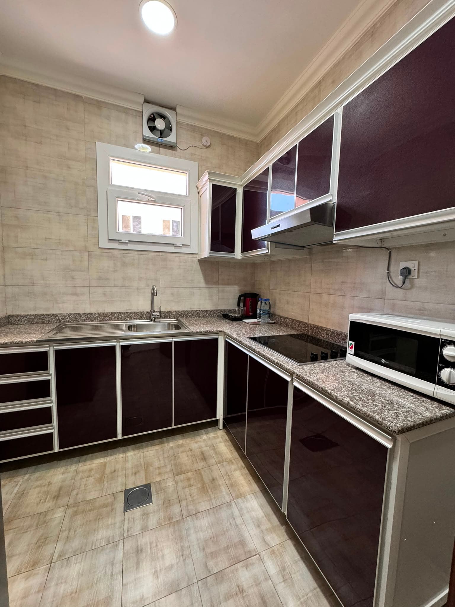 Fully equipped private kitchen at Chelsea Gardens